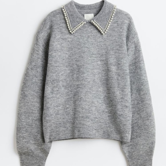 Grey pearl collared sweater - Picture 1 of 3